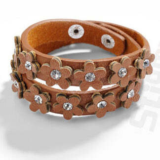 Romantisches Lederarmband mit Blüten*