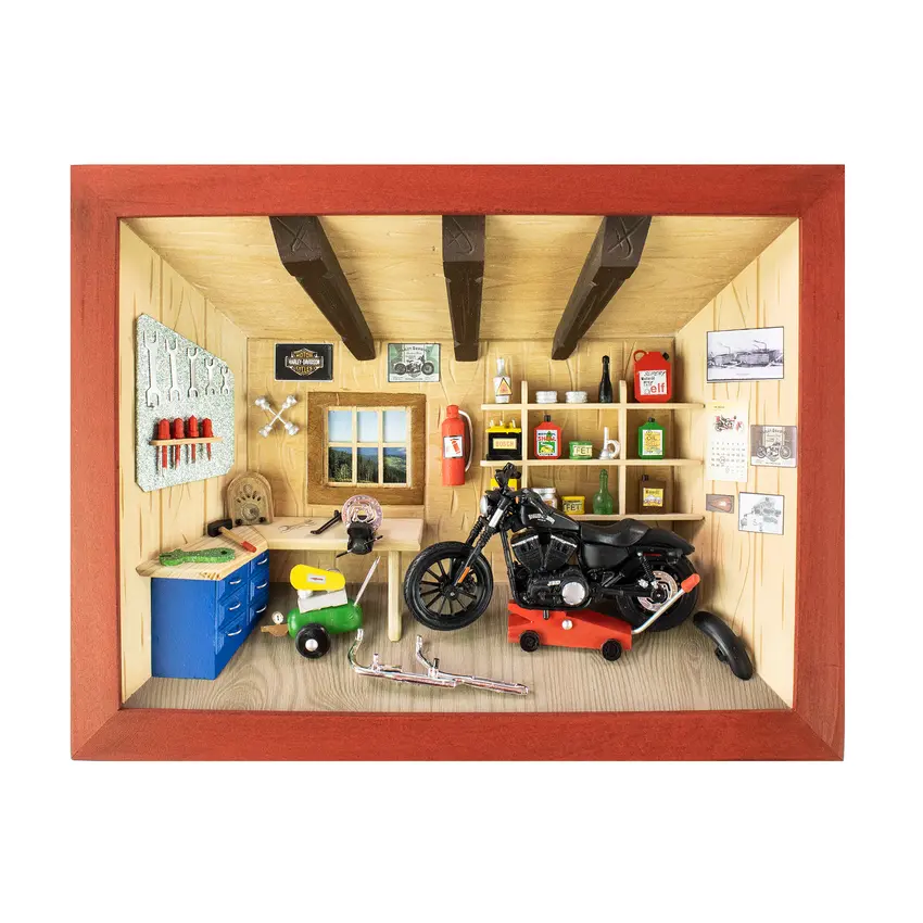 3D-Holzbild Motorradwerkstatt*